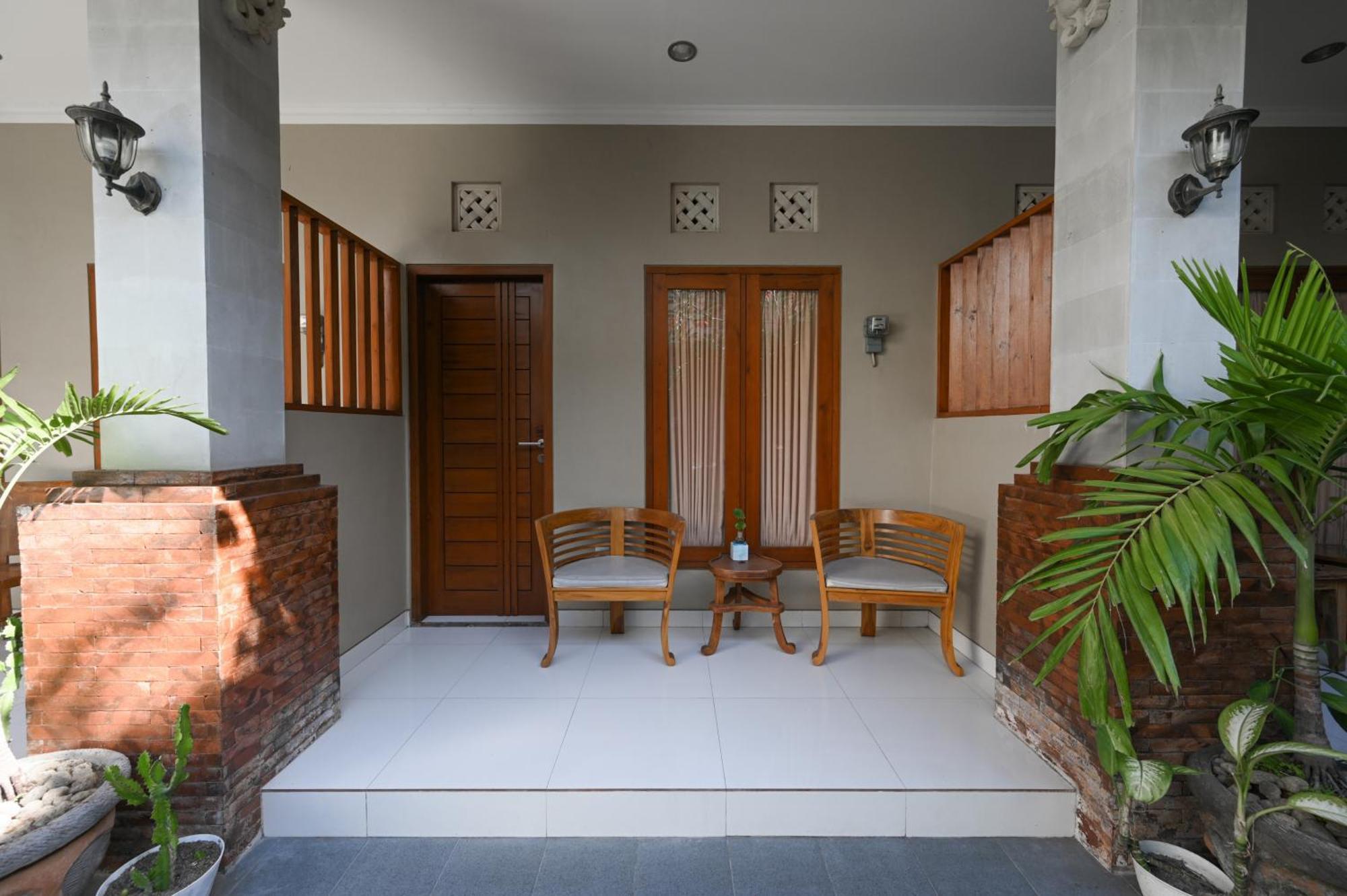 Reddoorz Near Mertasari Beach 2 Pesanggaran Екстер'єр фото