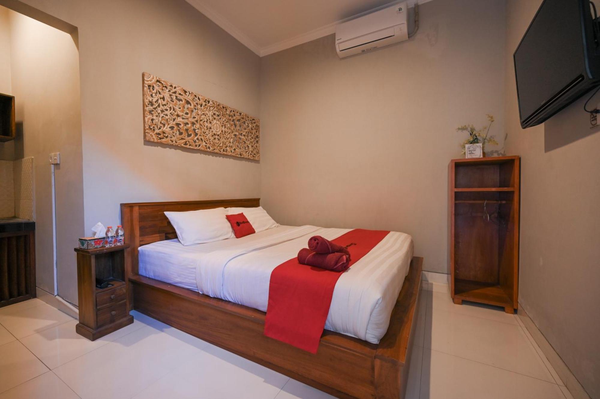 Reddoorz Near Mertasari Beach 2 Pesanggaran Екстер'єр фото