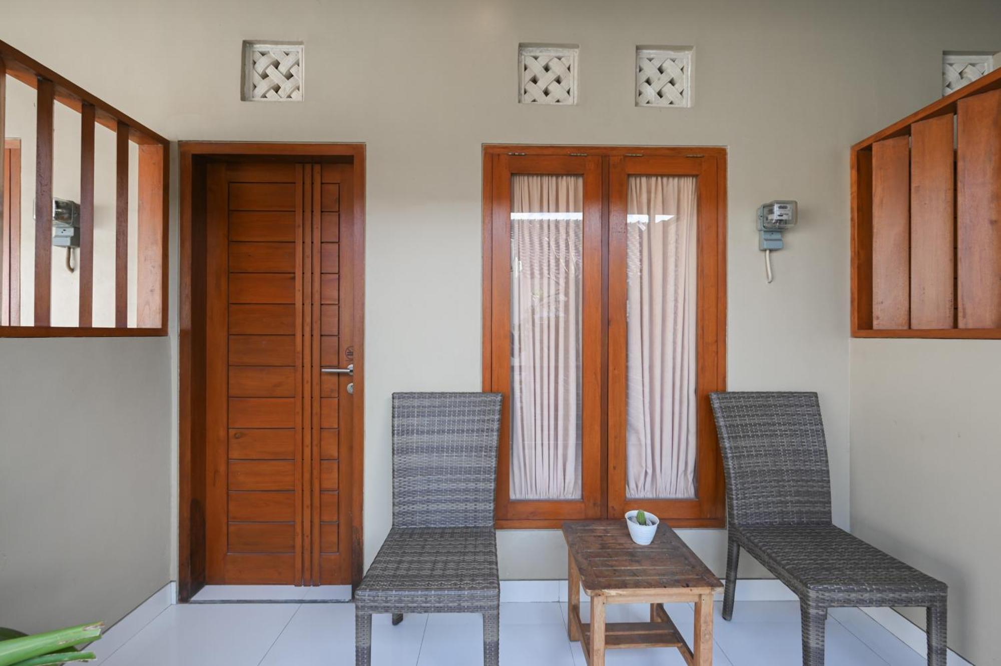 Reddoorz Near Mertasari Beach 2 Pesanggaran Екстер'єр фото