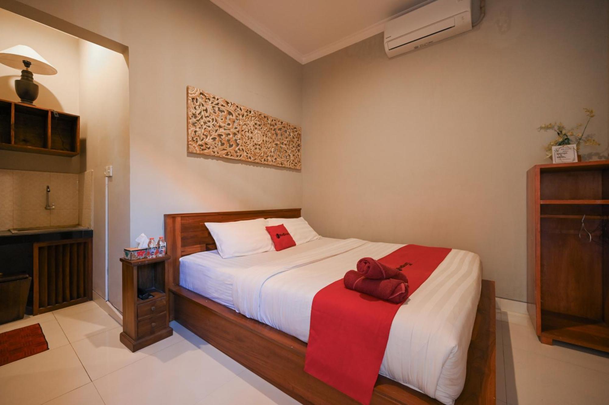 Reddoorz Near Mertasari Beach 2 Pesanggaran Екстер'єр фото
