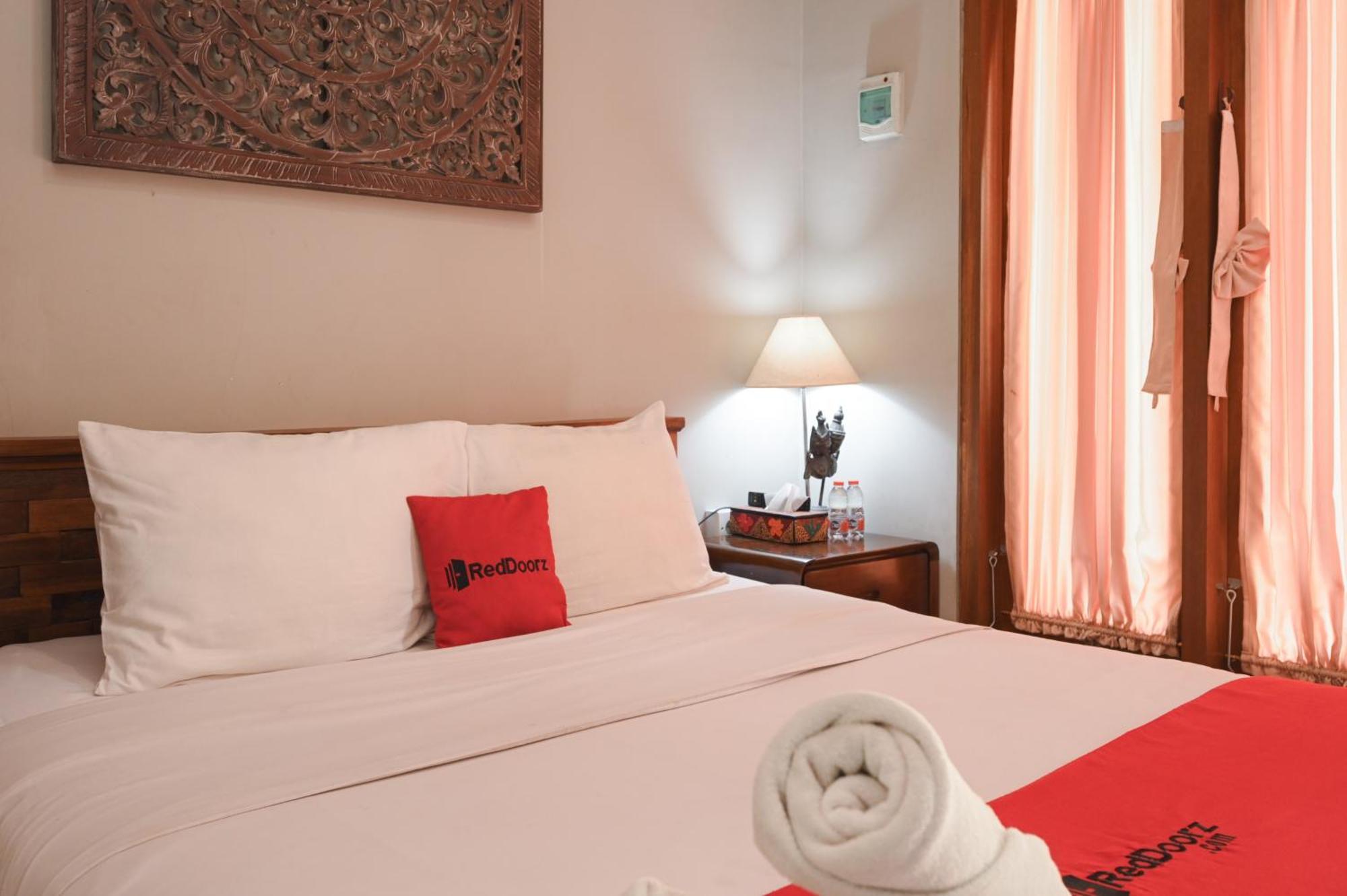Reddoorz Near Mertasari Beach 2 Pesanggaran Екстер'єр фото